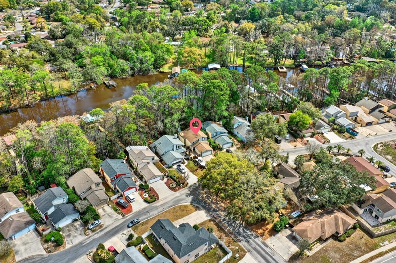 Photo 3 of 5478 Mariners Cove Dr, Jacksonville, FL 32210, photographed by Megapixeler