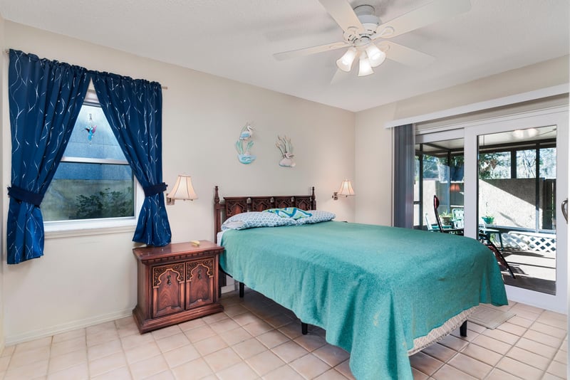 Photo 12 of 5522 La Moya Ave, Jacksonville, FL 32210, photographed by Megapixeler