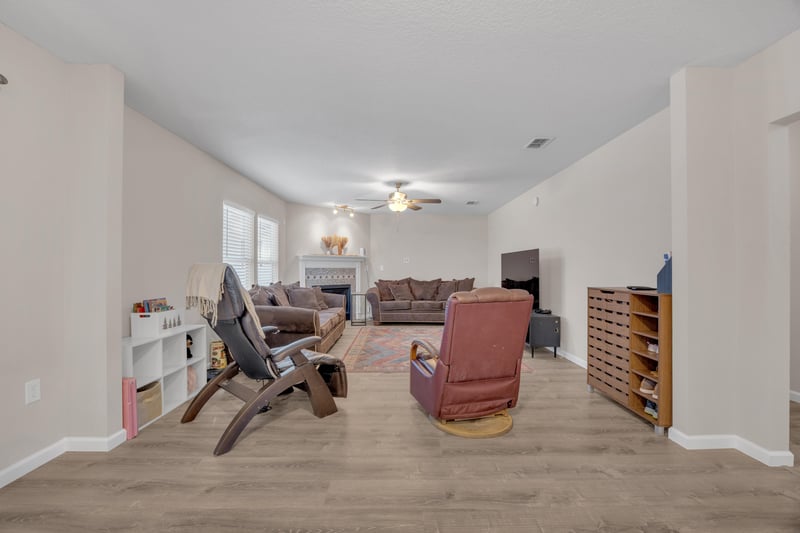 Photo 8 of 440 S Aberdeenshire Dr, St. Johns, FL 32259, photographed by Megapixeler