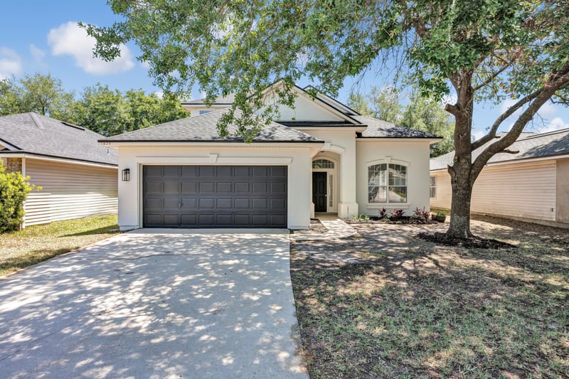 Front at 1829 Creekview Dr, Green Cove Springs, FL 32043