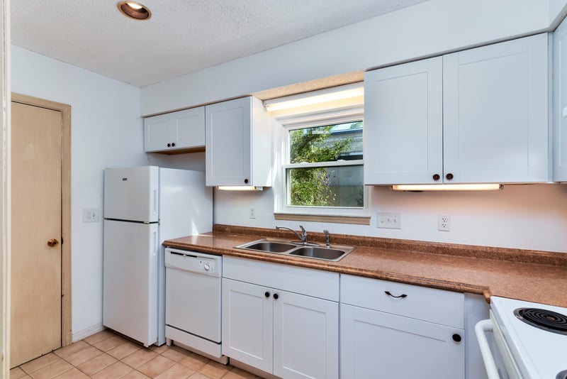 Photo 8 of 5522 La Moya Ave, Jacksonville, FL 32210, photographed by Megapixeler