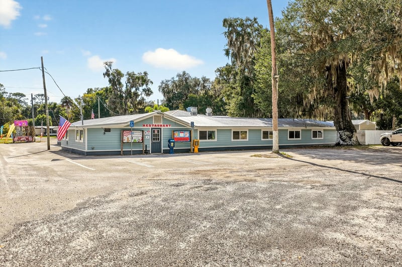 Photo 1 of 765 3rd Ave, Welaka, FL 32193, photographed by Megapixeler