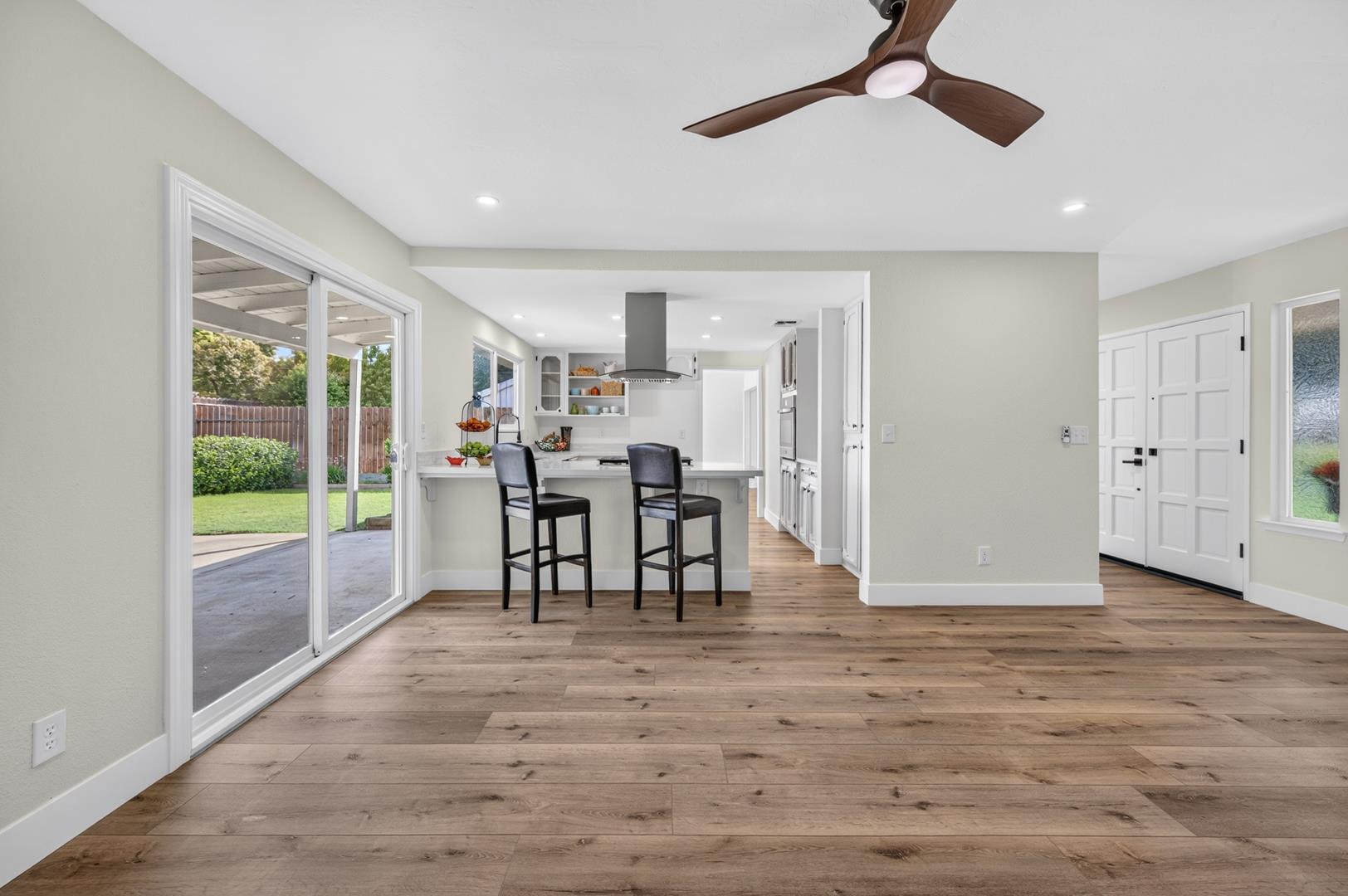 3208 E Palo Alto Ave, photo 32