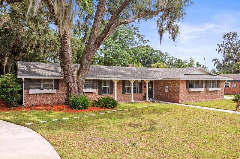 Photo 6 of 2620 Shenandoah Dr S, Orange Park, FL 32073, photographed by Megapixeler