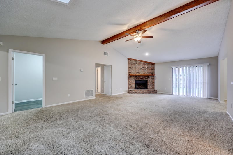 Family Room at 12924 Tree Way Ln, Jacksonville, FL 32258