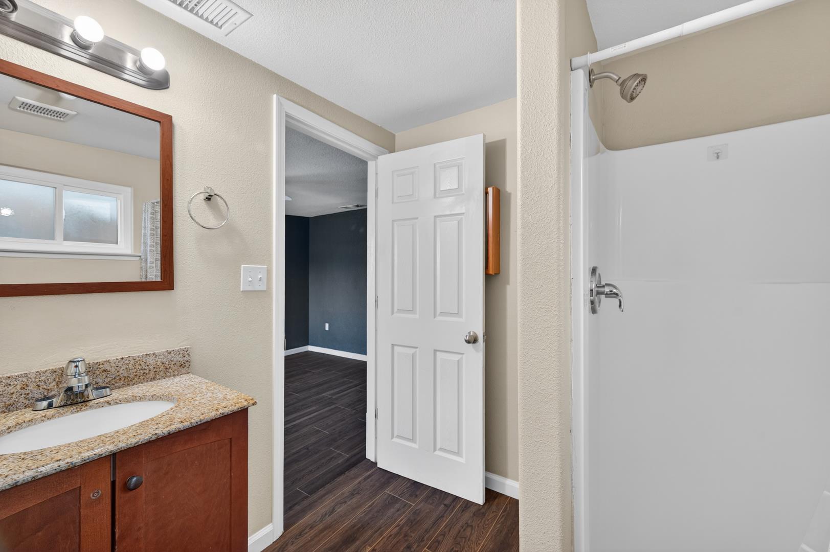 1524 W Fountain Way, photo 46