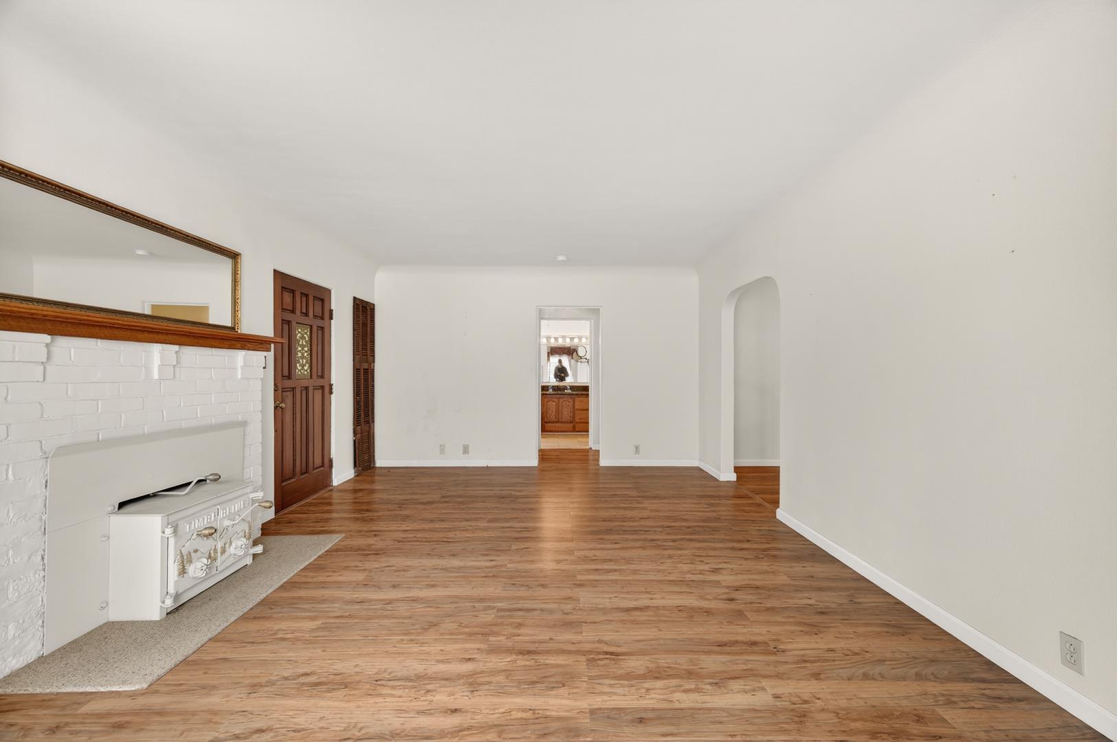 311 S K St, photo 11