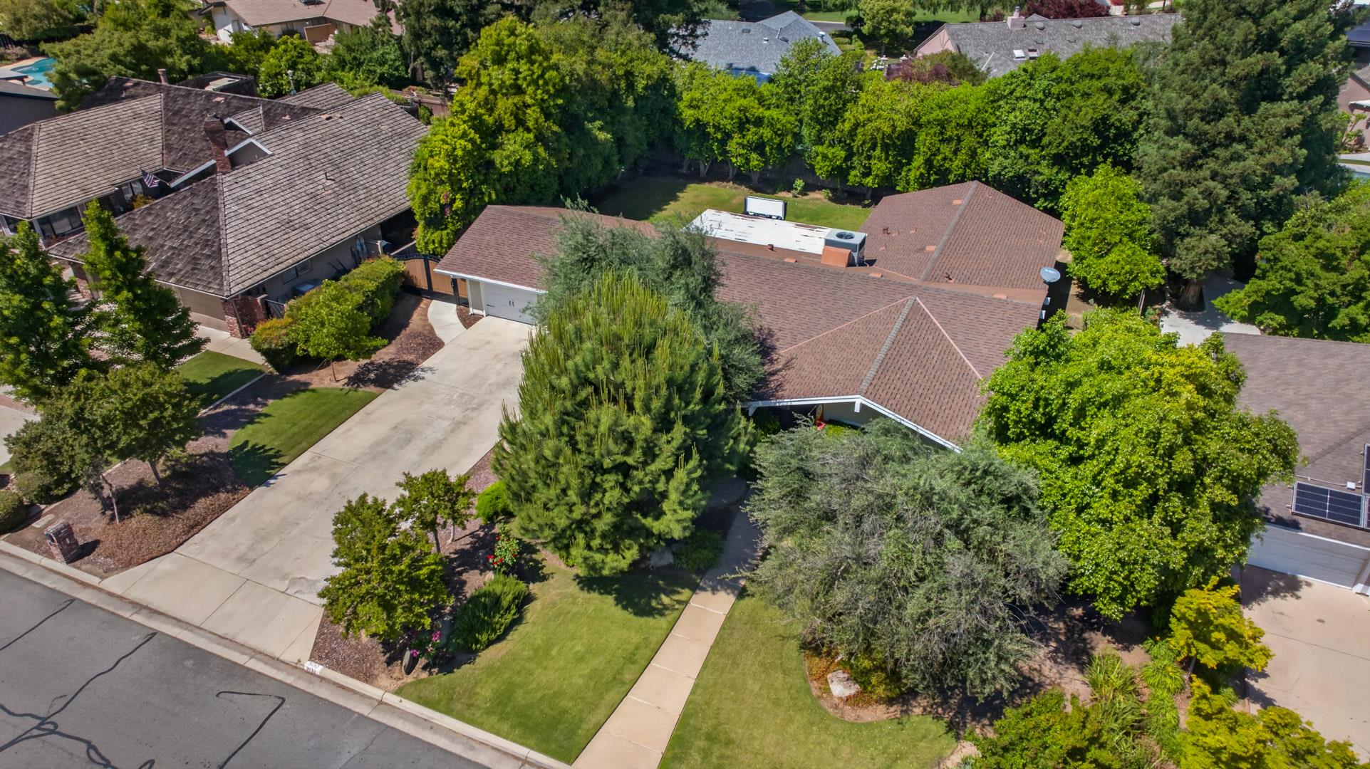 3132 W Alluvial Ave, photo 64