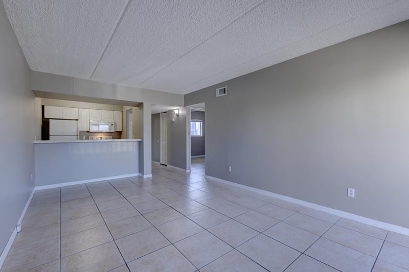 Family Room at 400 1st St S unit f unit f, Jacksonville Beach, FL 32250