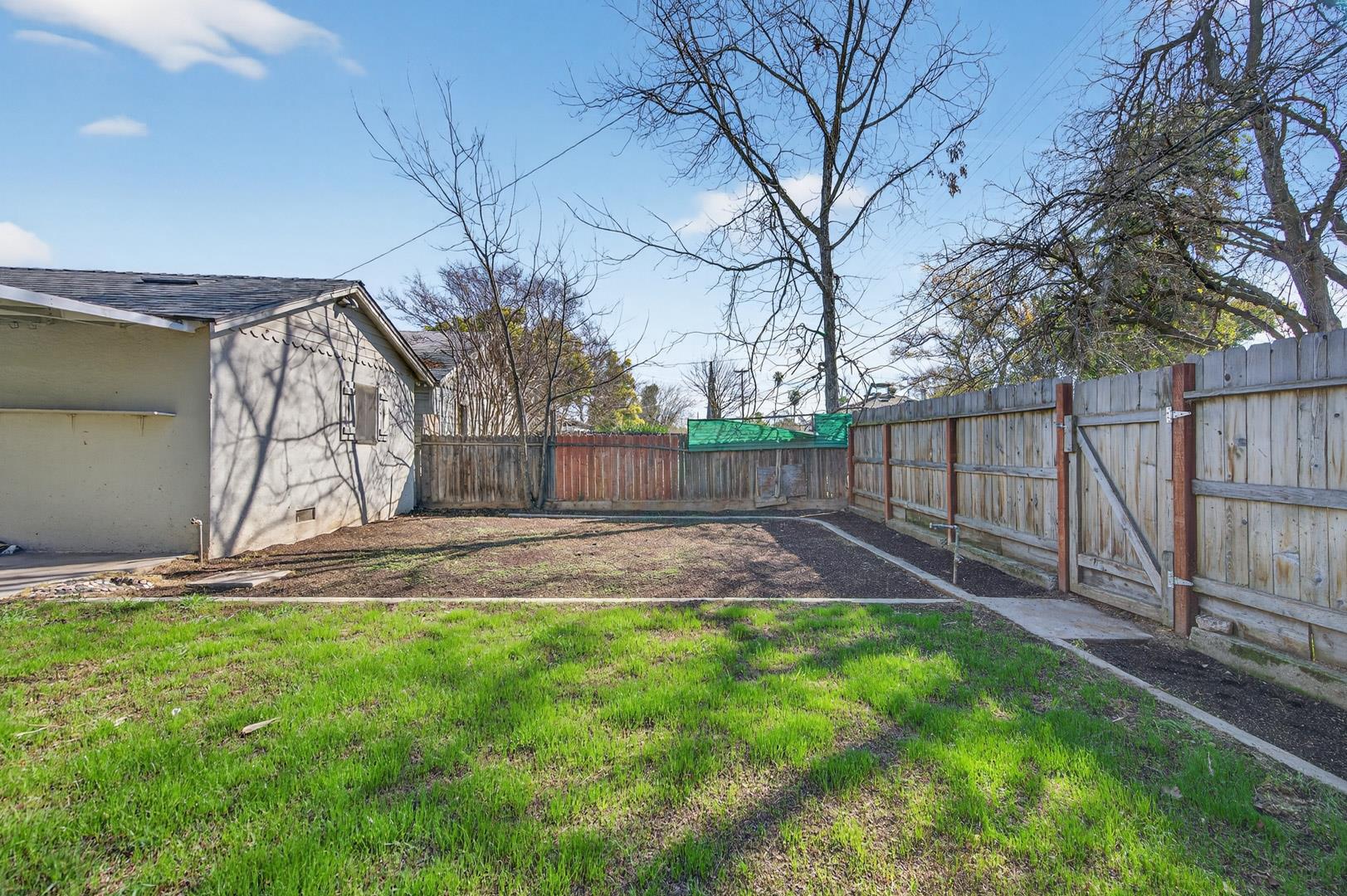 1146 E Cortland Ave, photo 31