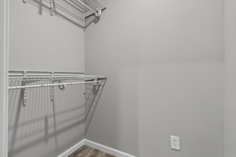 Closet with shelving system, photographed by Megapixeler on Birch Run E, Orange Park