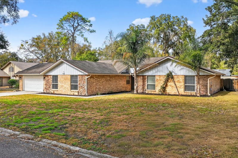 Photo 6 of 4021 Field Brook Ln, Jacksonville, FL 32223, photographed by Megapixeler