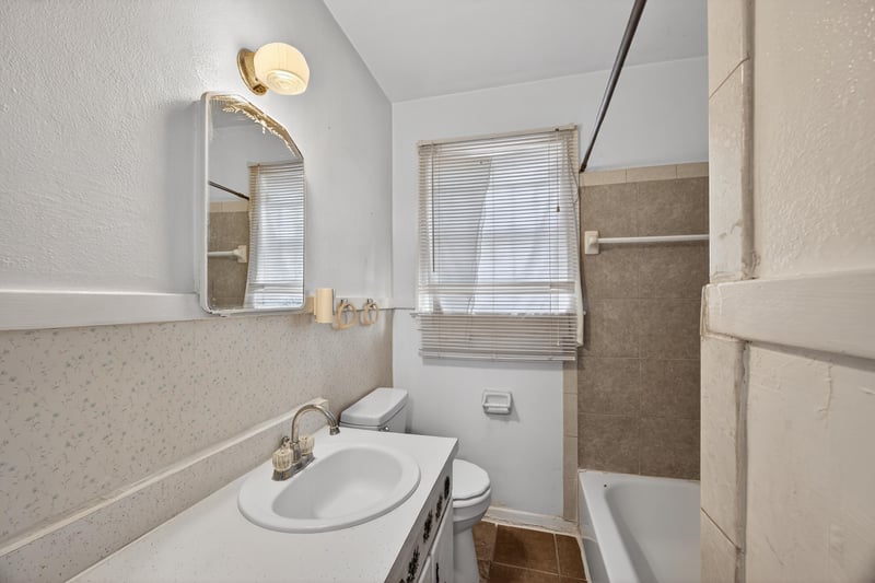 Bathroom at 345 E 44th St, Jacksonville, FL 32208