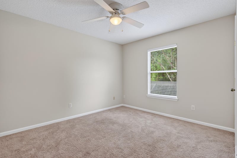 Listing photo of 1908 Tuscan Oaks Ct, Orange Park, FL