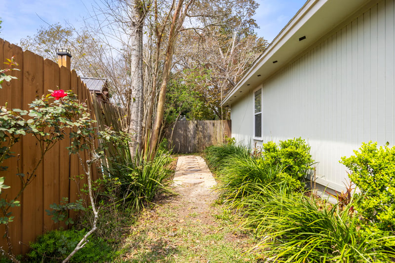 Photo 52 of 10928 Copper Hill Dr, Jacksonville, FL 32218, photographed by Megapixeler