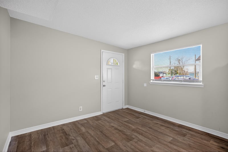 Photo 5 of 2028 Hartridge St, Jacksonville, FL 32209, photographed by Megapixeler