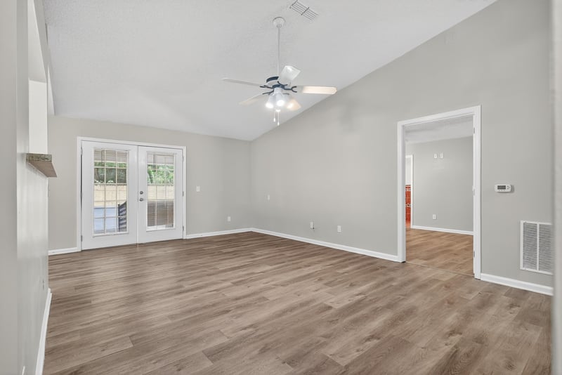 Photo 8 of 2857 Sandy Beach Ln, Jacksonville, FL 32277, photographed by Megapixeler