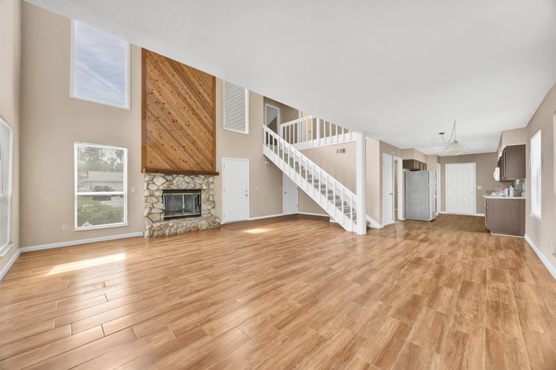 Photo 4 of 4351 Queensway Dr, Jacksonville, FL 32257, photographed by Megapixeler