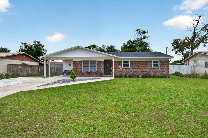 Photo 1 of 11506 Renne Dr E, Jacksonville, FL 32218, photographed by Megapixeler