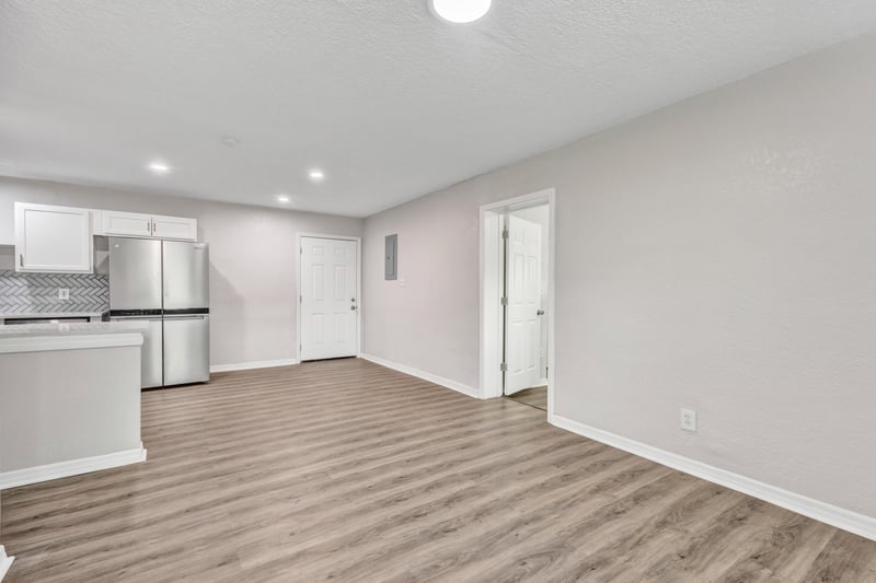 Photo 9 of 10268 Craig Dr, Jacksonville, FL 32225, photographed by Megapixeler