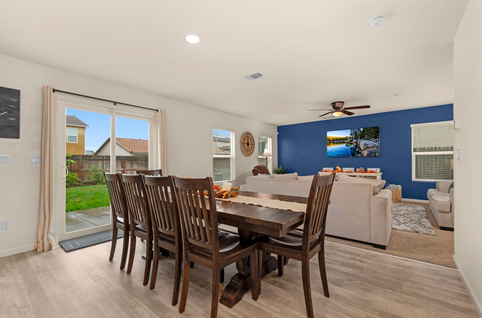 5566 W Farrin Ave, photo 13