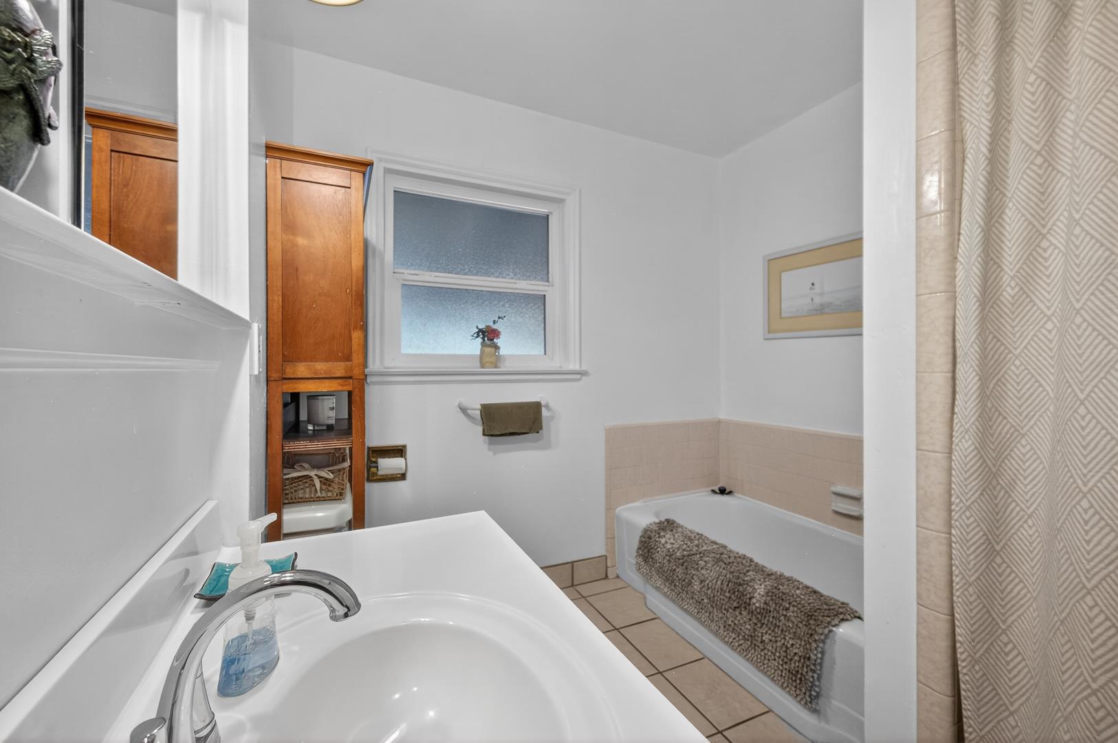 35 E Garland Ave, photo 29
