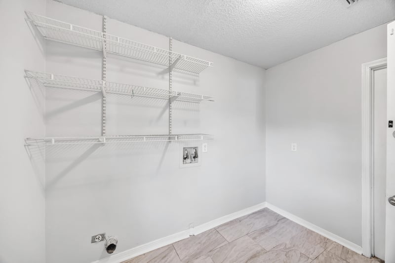 Photo 35 of 6124 Blank Dr W, Jacksonville, FL 32244, photographed by Megapixeler