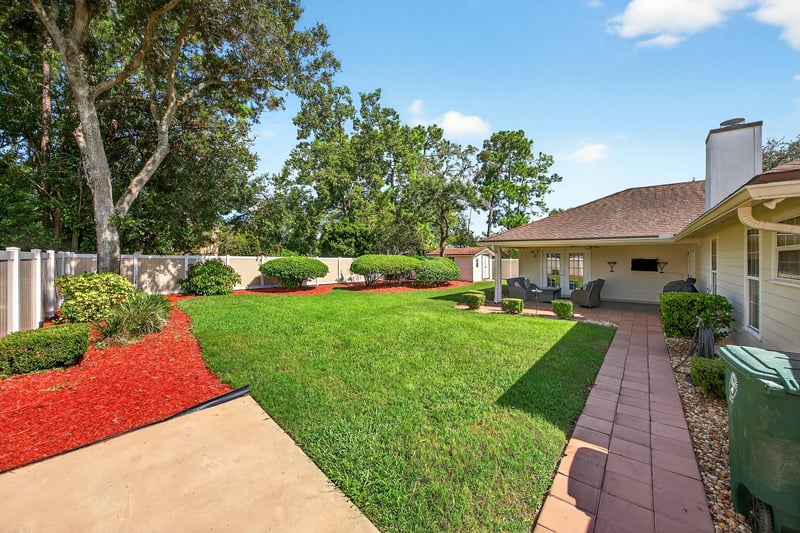 Photo 34 of 8959 Blaine Meadows Dr, Jacksonville, FL 32257, photographed by Megapixeler