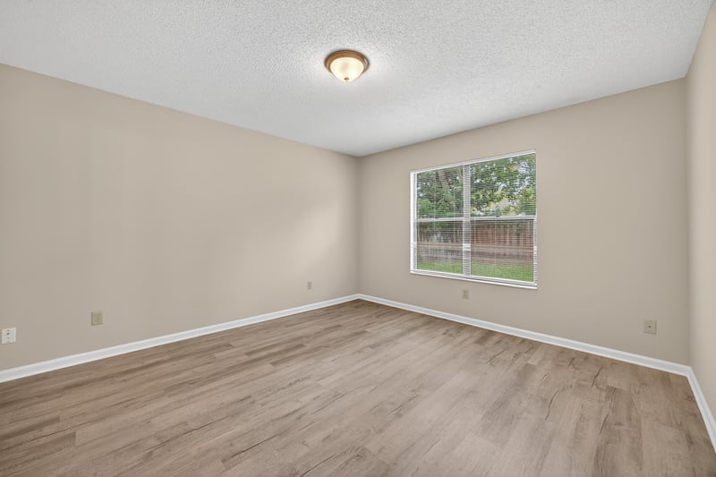 Primary Bed at 2512 Bluffton Dr, Jacksonville, FL 32224