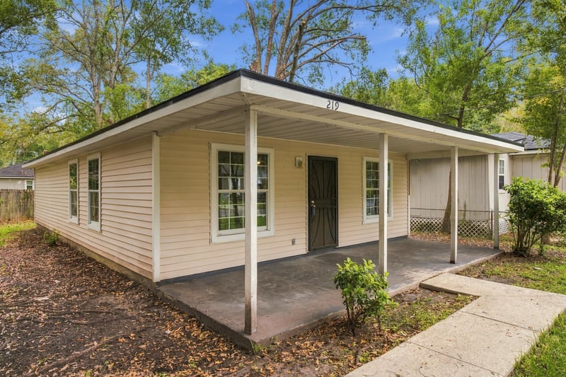 Side angle of front porch and siding at 219 Shortreed St, Jacksonville, FL 32254