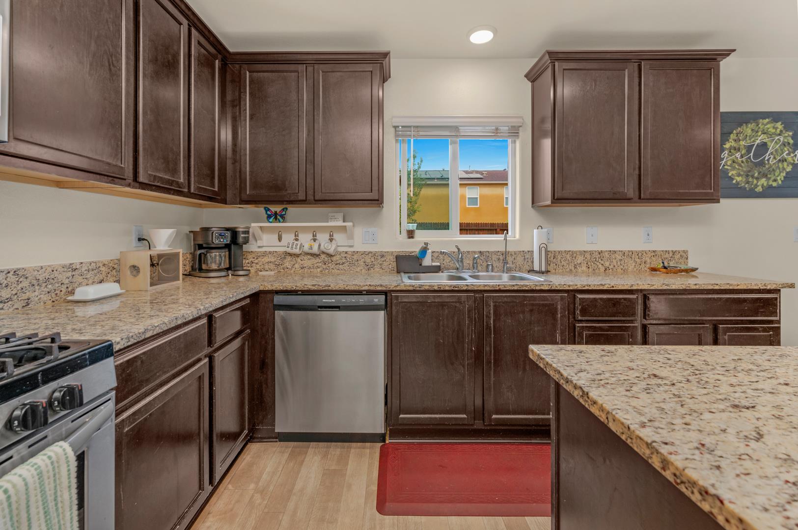 5566 W Farrin Ave, photo 18