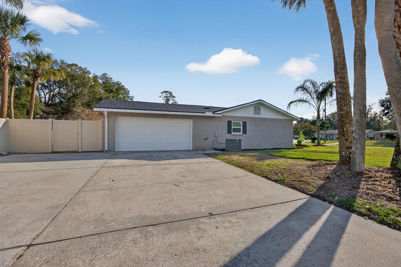 Photo 37 of 8163 El Ciento Ct, Jacksonville, FL 32217, photographed by Megapixeler