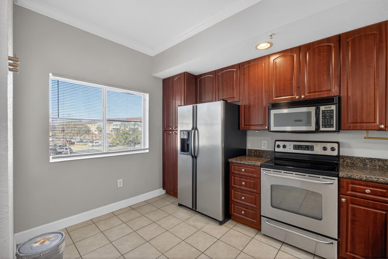Photo 7 of 9745 Touchton Rd unit 624, Jacksonville, FL 32246, photographed by Megapixeler