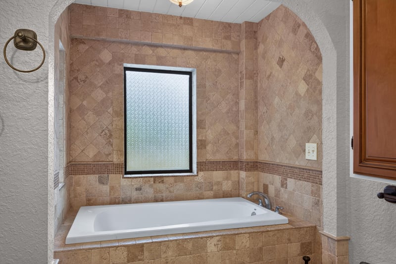 Photo 21 of 3766 Sommers St, Jacksonville, FL 32205, photographed by Megapixeler