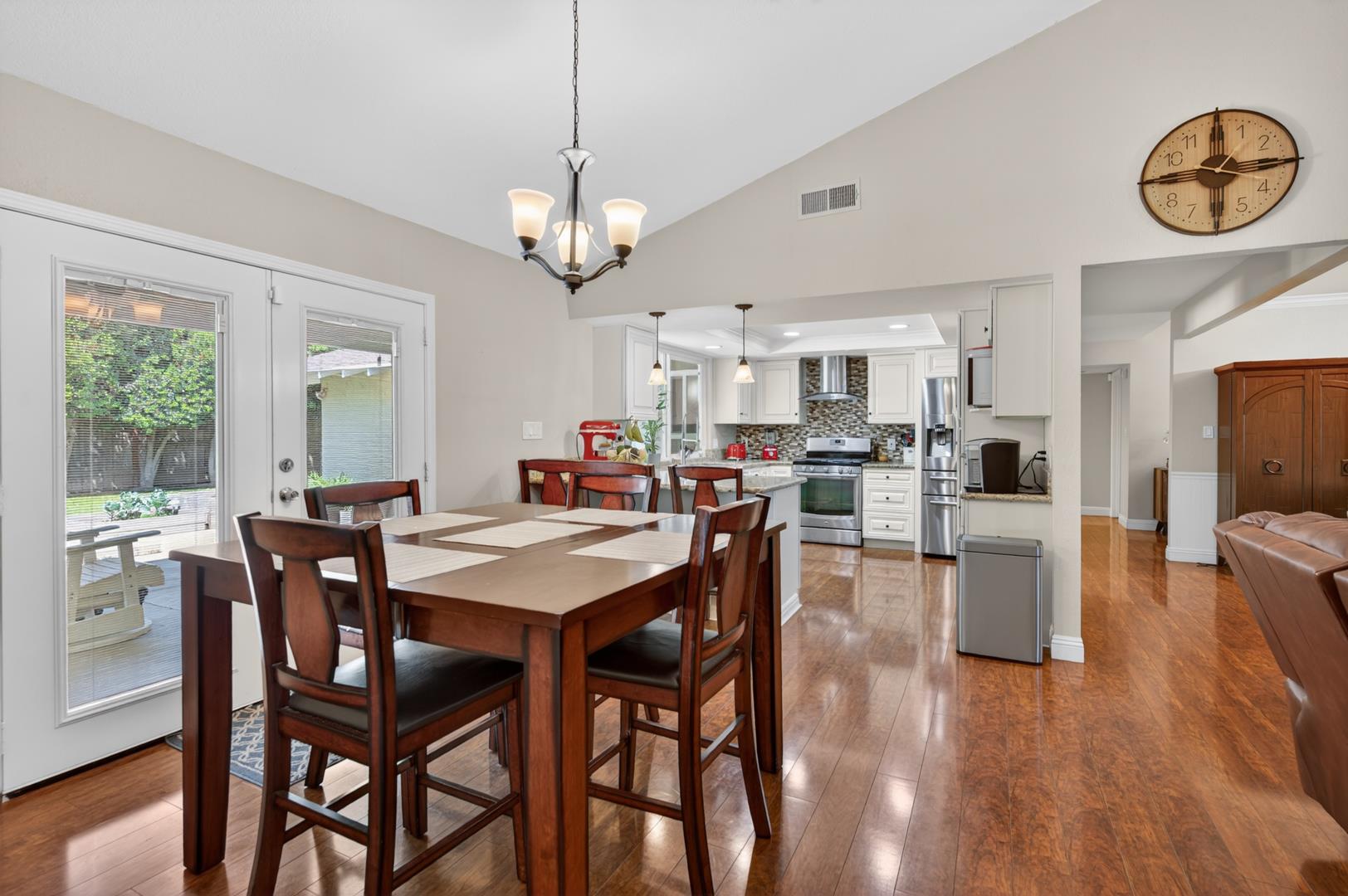 3132 W Alluvial Ave, photo 18