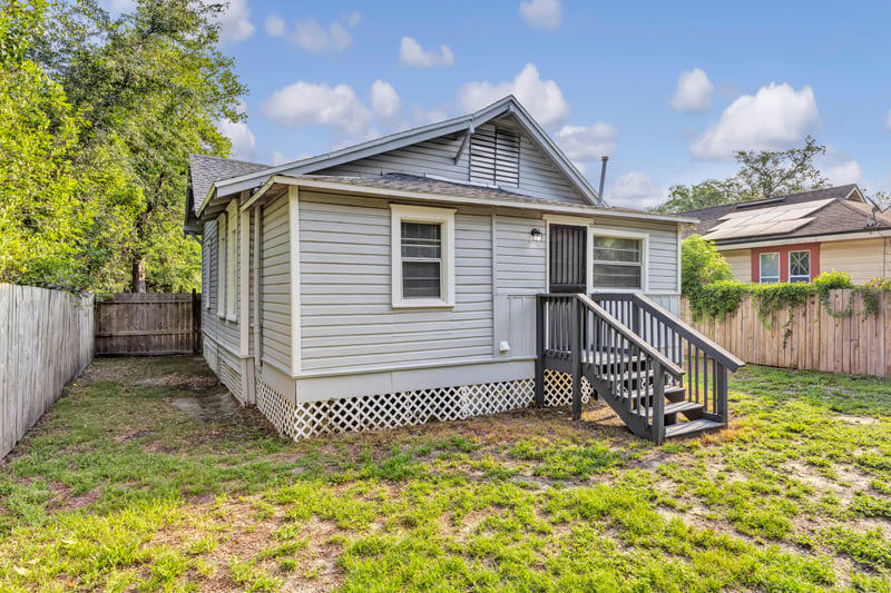 Photo 23 of 1124 E 14th St, Jacksonville, FL 32206, photographed by Megapixeler
