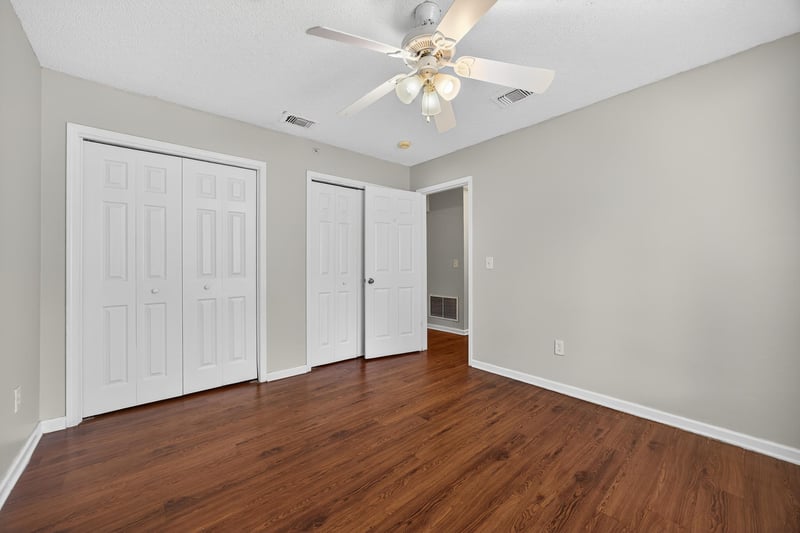 Photo 19 of 4294 Tanglewilde Dr S, Jacksonville, FL 32257, photographed by Megapixeler