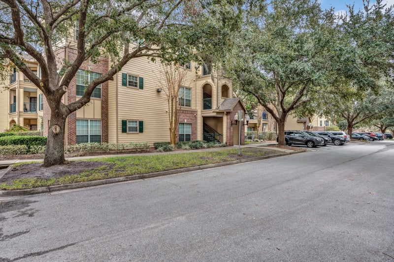 Photo 1 of 7800 Point Meadows Dr unit 1033, Jacksonville, FL 32256, photographed by Megapixeler