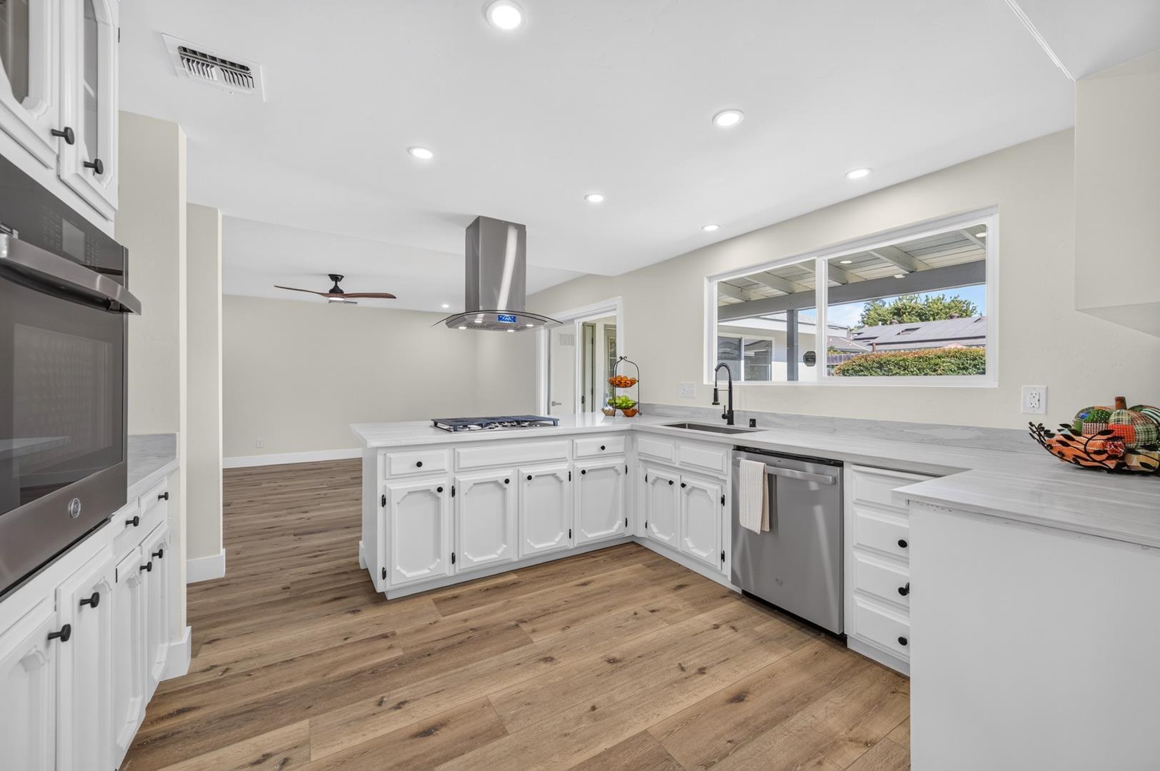 3208 E Palo Alto Ave, photo 34