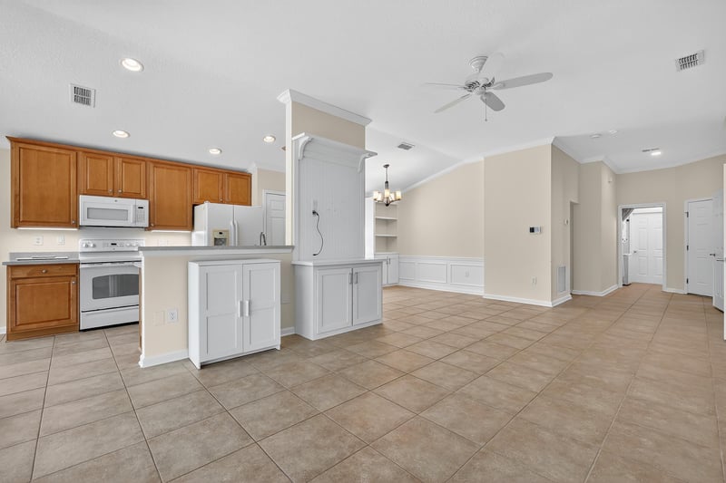 Kitchen Connection at 8986 Tropical Bend Cir, Jacksonville, FL 32256
