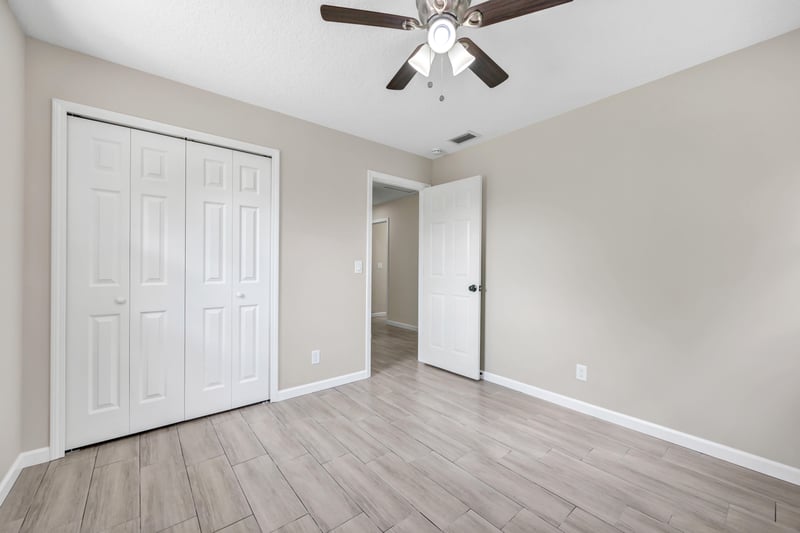 Photo 21 of 10707 Indies Dr N, Jacksonville, FL 32246, photographed by Megapixeler