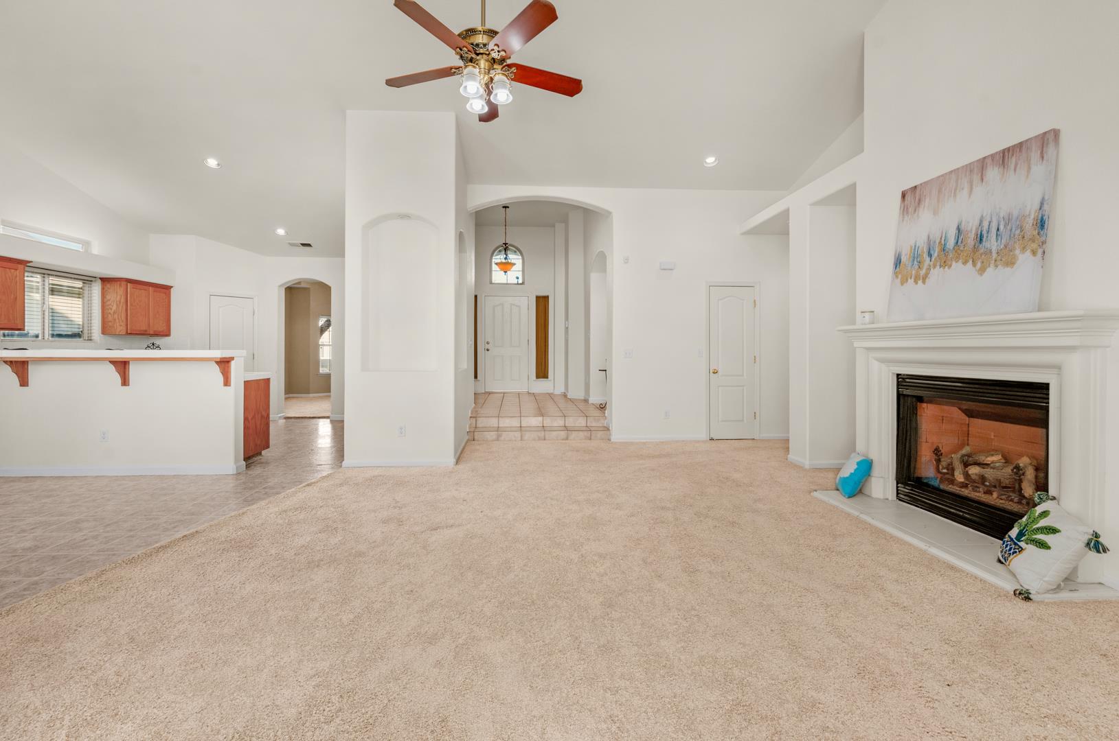 6687 E Michigan Ave, photo 36