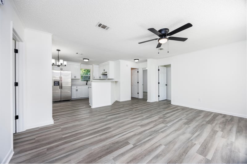Family Room 1 at 900 Helen St, St. Augustine, FL 32084