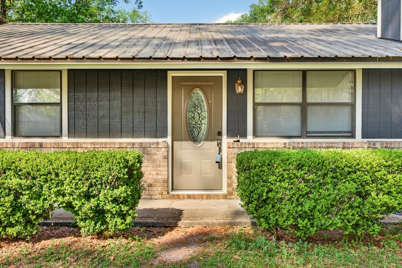 Photo 8 of 6092 Taylor Rd, Jacksonville, FL 32234, photographed by Megapixeler