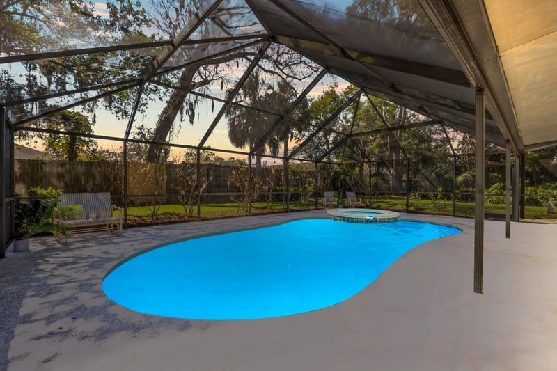 Photo 3 of 906 Old Grove Manor, Jacksonville, FL 32207, photographed by Megapixeler