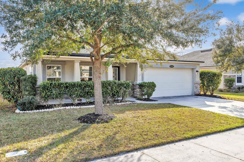 Photo 5 of 15543 Bareback Dr, Jacksonville, FL 32234, photographed by Megapixeler