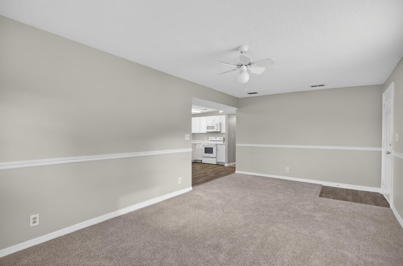 Photo 13 of 2028 Hartridge St, Jacksonville, FL 32209, photographed by Megapixeler