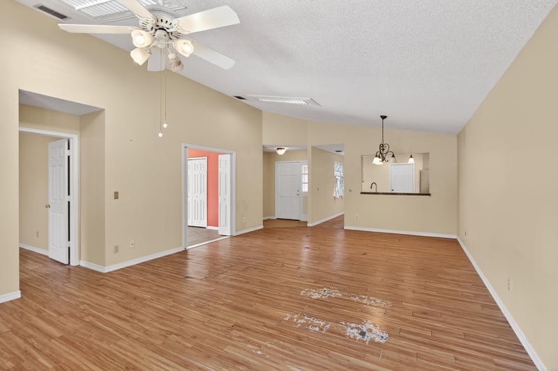 Photo 8 of 4341 Lake Woodbourne Dr S, Jacksonville, FL 32217, photographed by Megapixeler