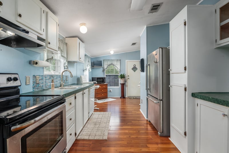 Photo 15 of 500 Chaffee Rd S, Jacksonville, FL 32221, photographed by Megapixeler