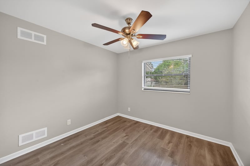 Photo 27 of 7251 Mayapple Rd, Jacksonville, FL 32211, photographed by Megapixeler